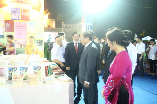 Khai mạc Hội sách đầu tiên tại Hà Nội ảnh 8